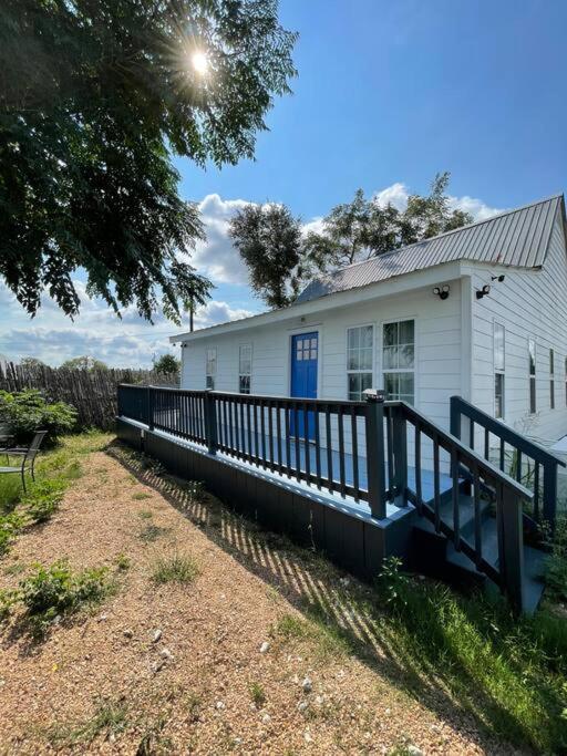 The Paddock House At Blanco Texas Villa Exterior photo